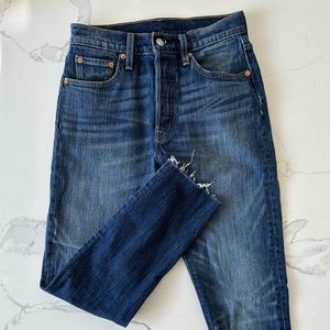 Levis 501 S mid wash jeans